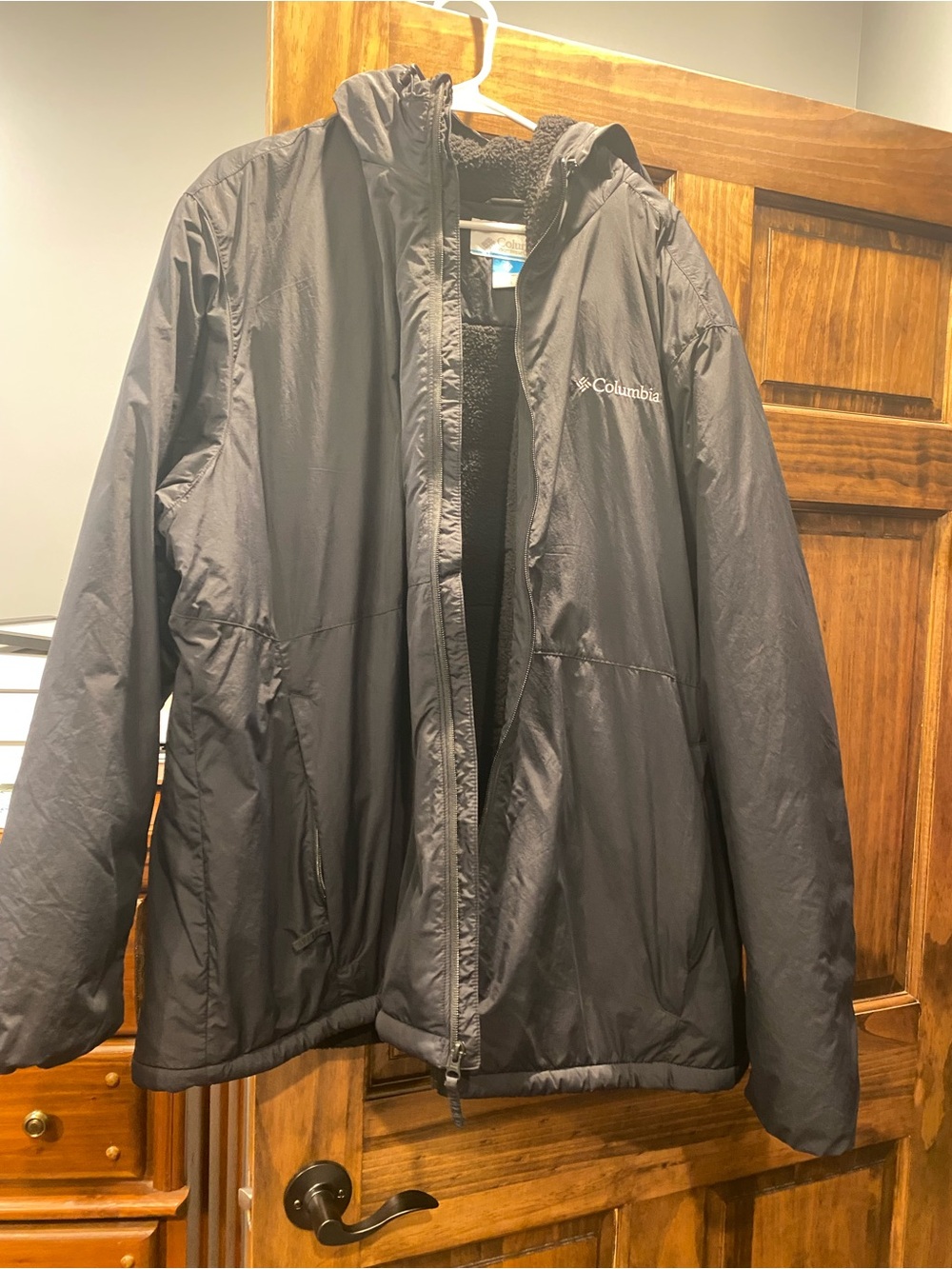 Columbia womens oversized Black Hooded Insulated Jacket